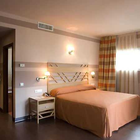 Hotel Calamijas 4*